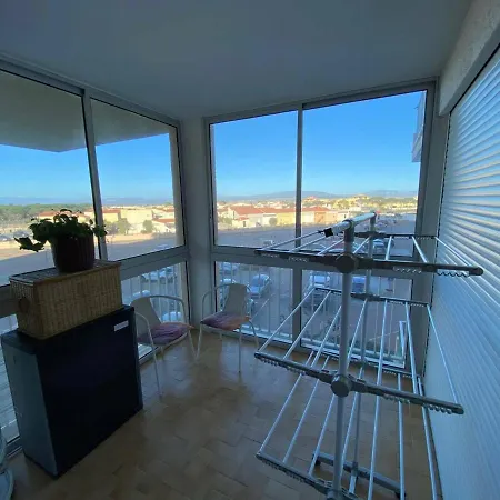 T3 Pour 6 Pers, Vue Et Montagne, Terrasse, Parking, Proche Plage, - Fr-1-81-550 Apartament
