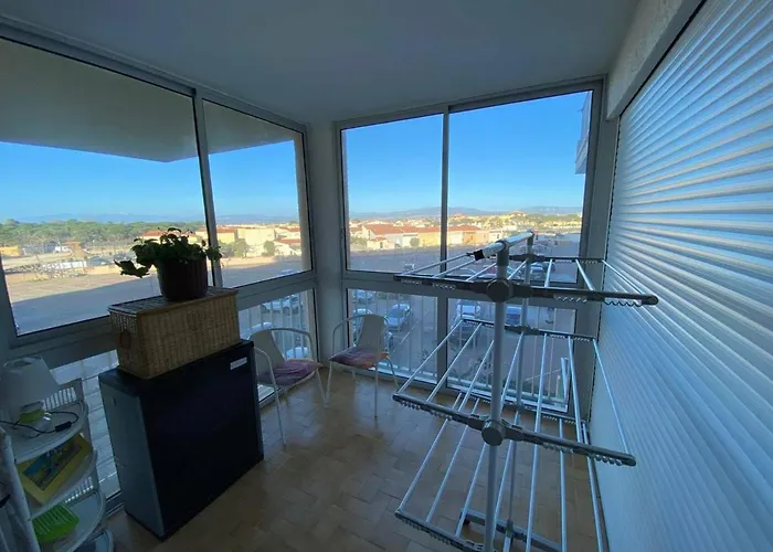 T3 Pour 6 Pers, Vue Et Montagne, Terrasse, Parking, Proche Plage, - Fr-1-81-550 Apartamento