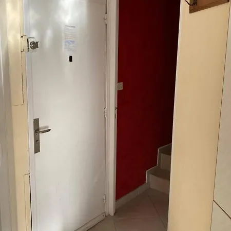 T3 Pour 6 Pers, Vue Et Montagne, Terrasse, Parking, Proche Plage, - Fr-1-81-550 Appartement