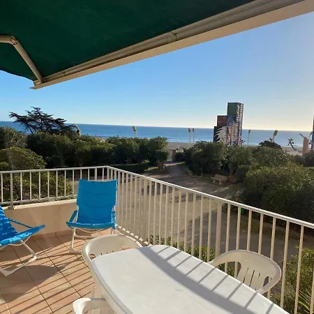 T3 Pour 6 Pers, Vue Et Montagne, Terrasse, Parking, Proche Plage, - Fr-1-81-550 *