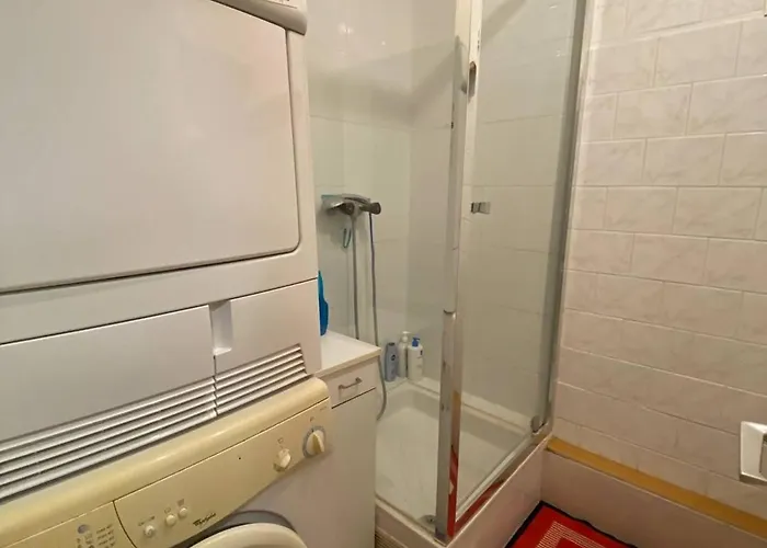 T3 Pour 6 Pers, Vue Et Montagne, Terrasse, Parking, Proche Plage, - Fr-1-81-550 Apartment *